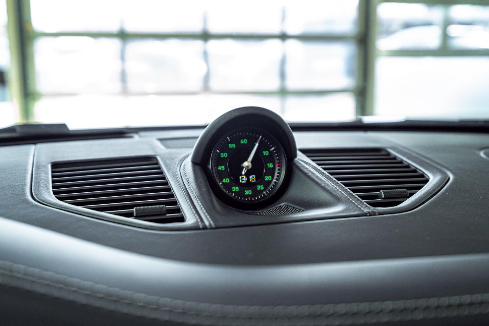 Porsche 911 Turbo 50 Jahre*Carbondach*Heritage*Burm*360°