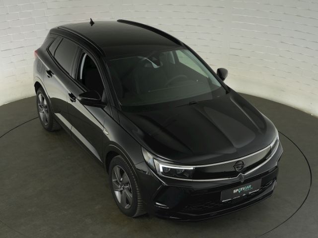 Grandland GS+LED LICHT+NAVI+360 GRAD KAMERA+SITZ