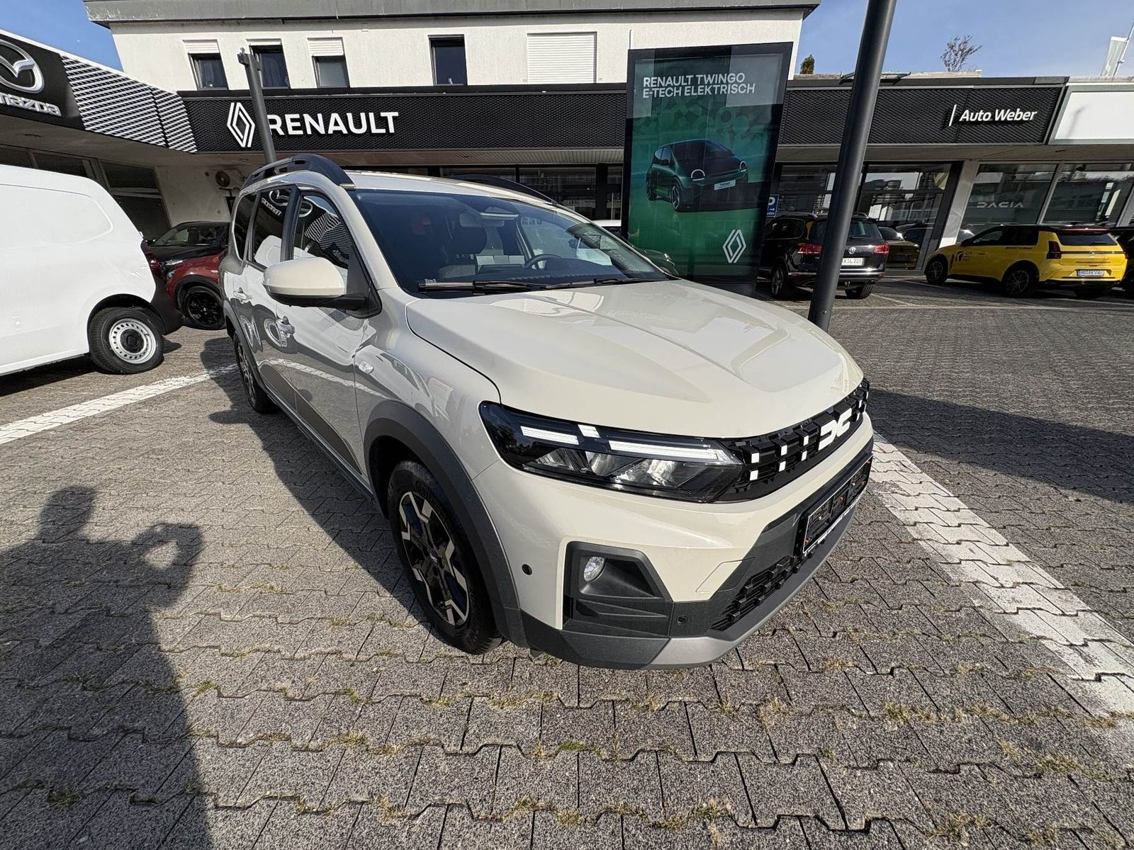 Dacia Jogger 1.8 Hybrid 155 Journey imagem 2