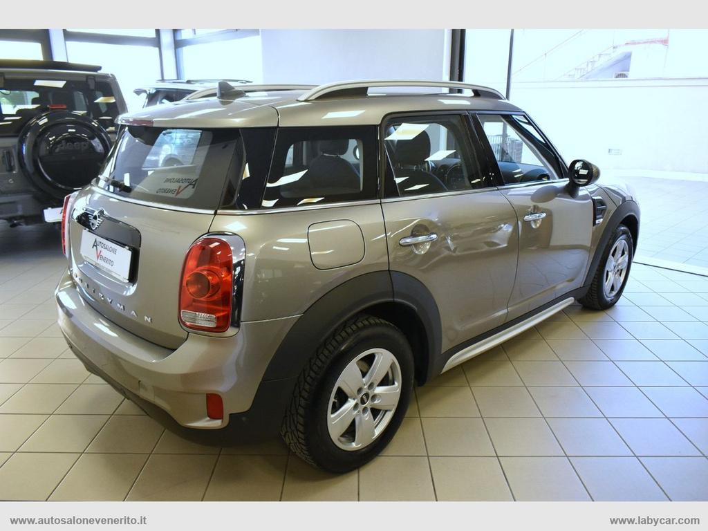 MINI One D Countryman