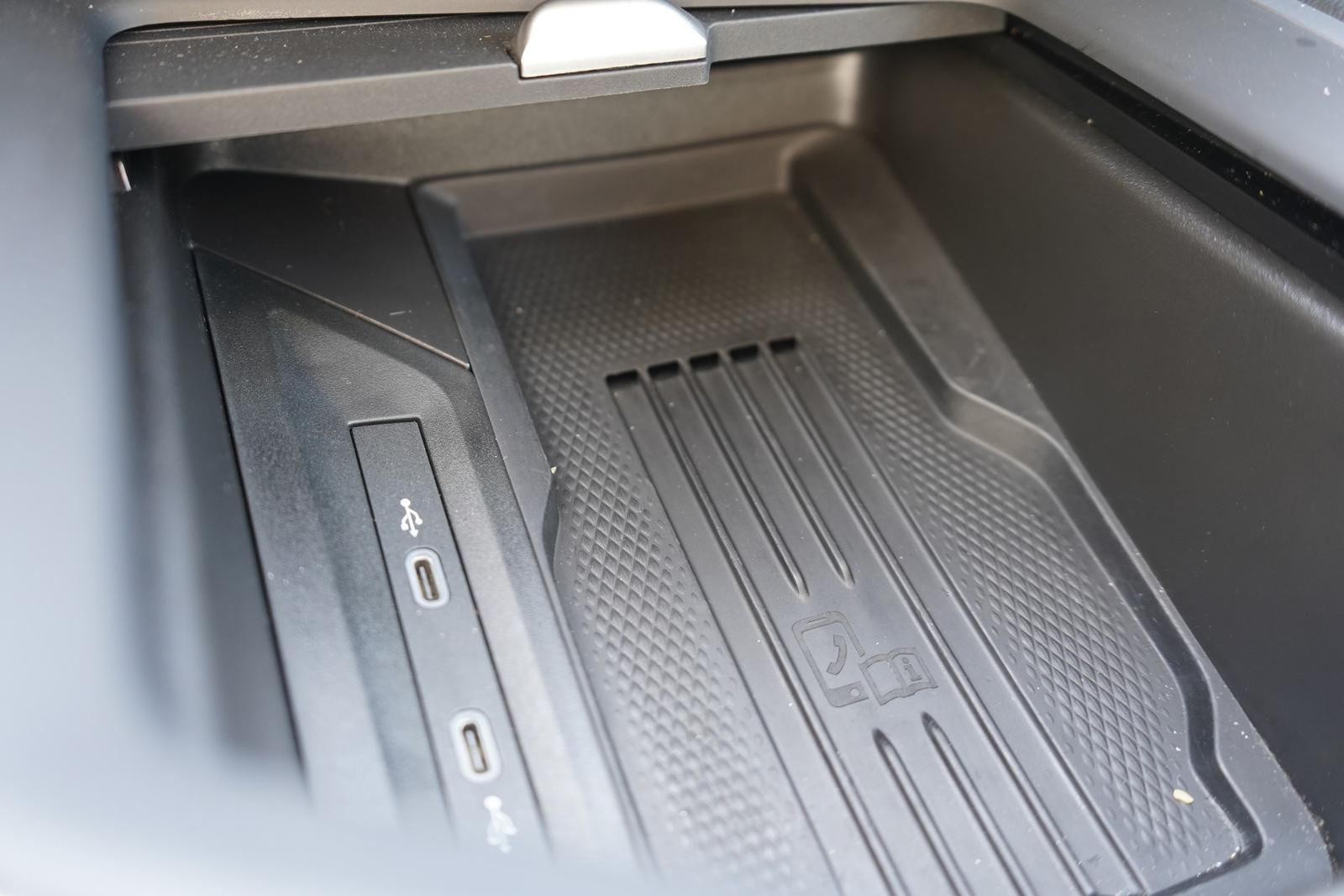 Volkswagen Passat 1.5 eTSI DSG LED Virtual Cockpit, миниатюра 21