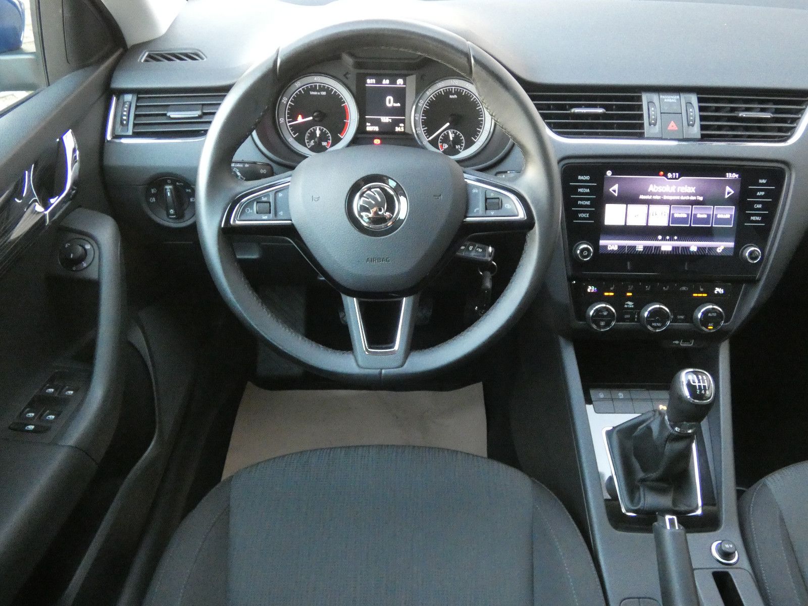 Skoda Octavia Combi 1,8 TSI Style/Navi/SmartLink/18"LM foto 10