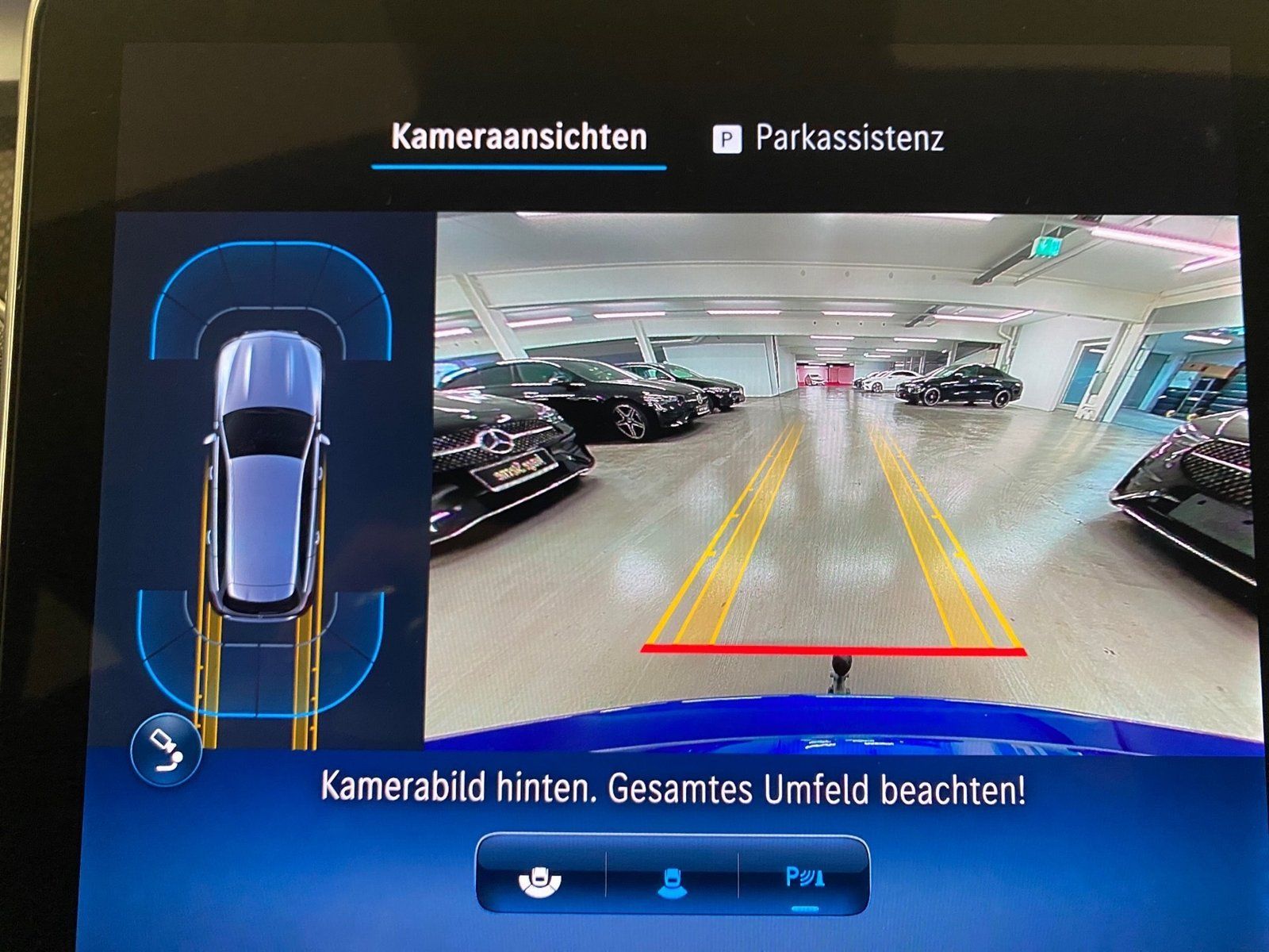 Fahrzeugabbildung Mercedes-Benz C 300 T d AMG*AHK*Pano*Distro*Totwink*SOUND*Memo