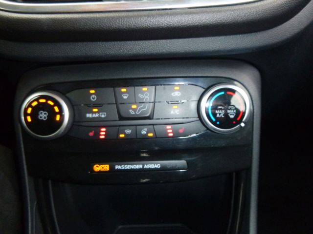 Fahrzeugabbildung Ford Puma Titanium S/S >NAV/LED/KAM/PDC/SHZ/ACC<