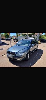 Skoda Octavia Combi 1.9 TDI /4x4/TÜV 07/28... - Skoda Octavia aus 2005 mit Diesel-Antrieb