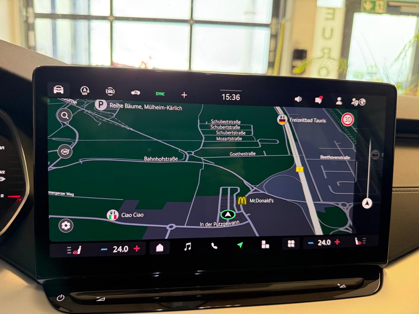 Fahrzeugabbildung SKODA Octavia Combi 2.0 TDI 110 kW Selection / AHK/LED