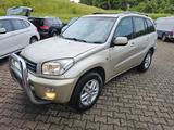 Toyota RAV 4 2.0-l-VVT-i 4x4  Automatik Klima Alu AHK - Toyota RAV 4 aus 2003