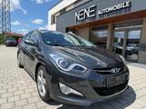 Hyundai i40 cw 1.7 CRDi FIFA World Cup Edition - Hyundai i40: I40w