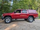Toyota Hilux 2.5L D4D - rote Toyota Hilux