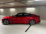 Kia Stinger GT 3.3 | 44tkm | 31000 € VB | Garantie - Kia Stinger: Von Privat