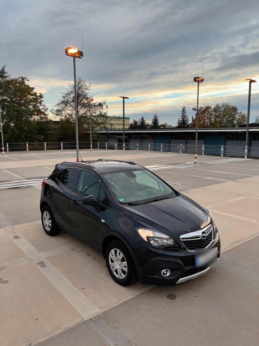 Opel Mokka 2014 — салон