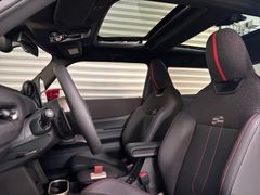 Fahrzeugabbildung MINI Cooper C 1,5 Sportautomatic John Cooper Works Tr