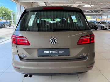 Volkswagen Golf - 7