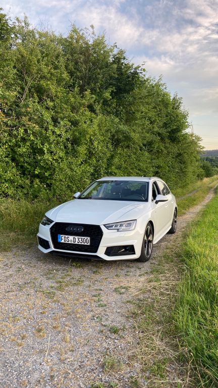 Image of Audi A4