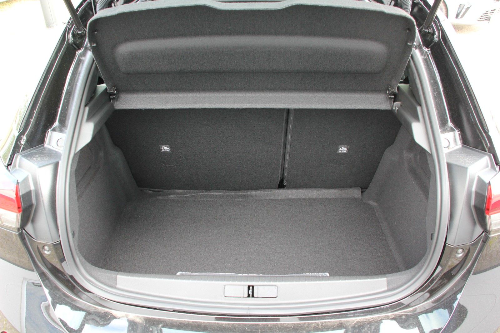Fahrzeugabbildung Opel Corsa F Edition