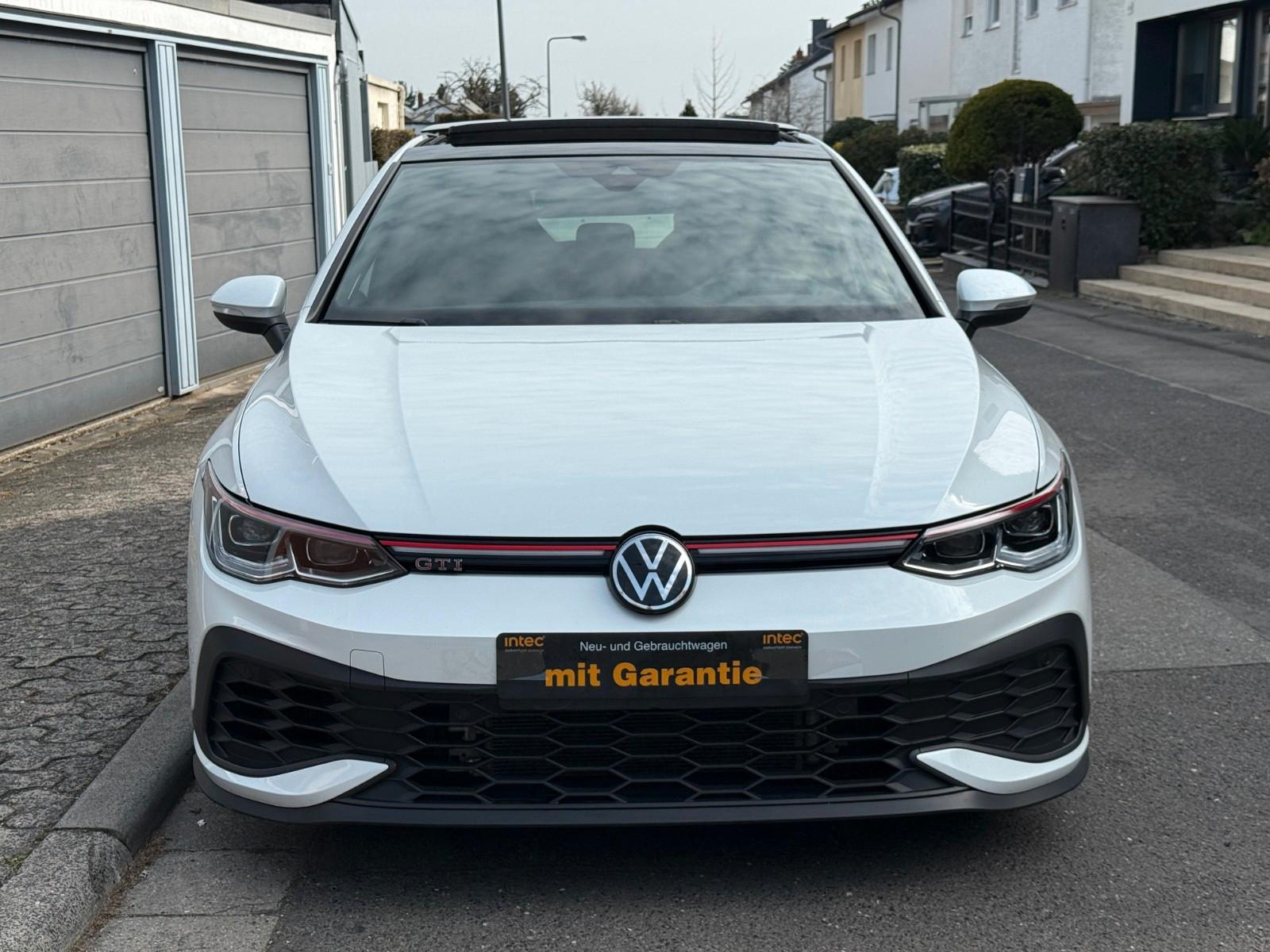 Volkswagen Golf 8 GTI Clubsport Pano HUD H&K DCC Voll
