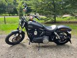 Harley-Davidson FXDB Street Bob - HARLEY-DAVIDSON FXDB