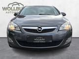 Opel Astra Design Edition 1.6 Aut. AHK/CarPl/Temp/PDC - Opel Astra: Design Edition