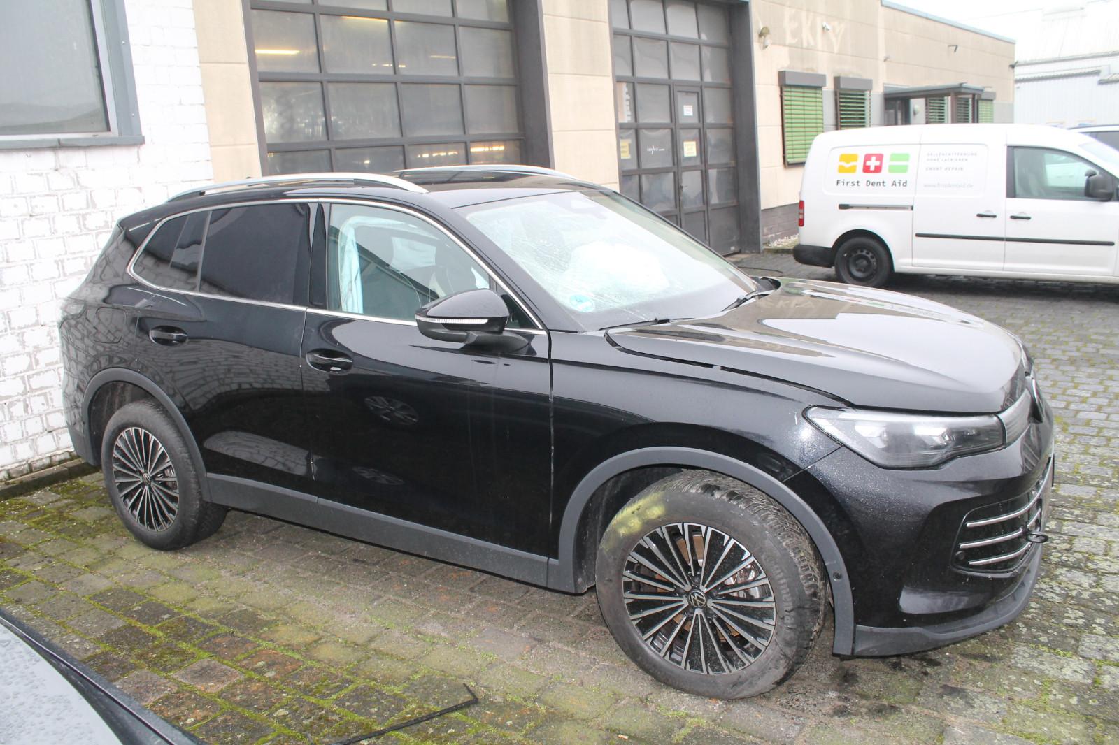 Volkswagen Tiguan 2.0 TDI 4Motion Elegance Matrix 360 Kamer