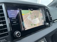 SKODA Karoq Sportline 2.0 TDI DSG 4x4 PANO AHK 5J GAR bei Autohaus Landmann & Maier OHG