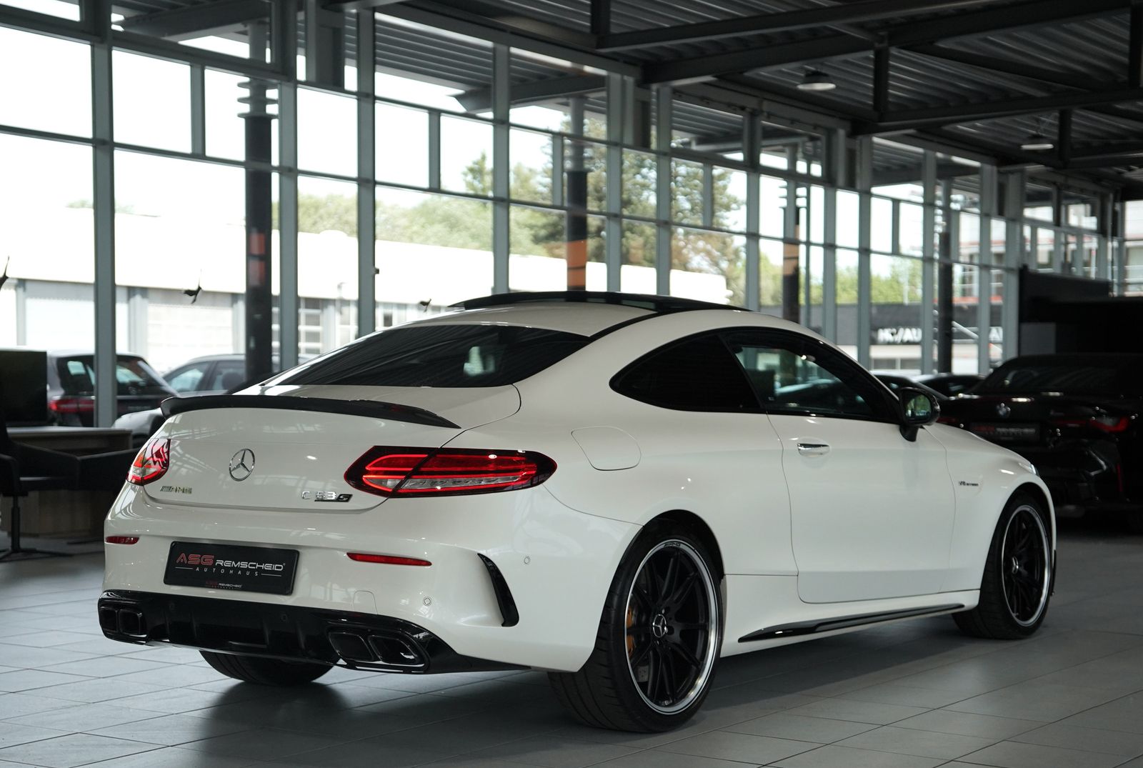 Mercedes Benz C 63 Amg