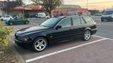 BMW 520i Touring - - BMW 520 aus 2001: Kombi