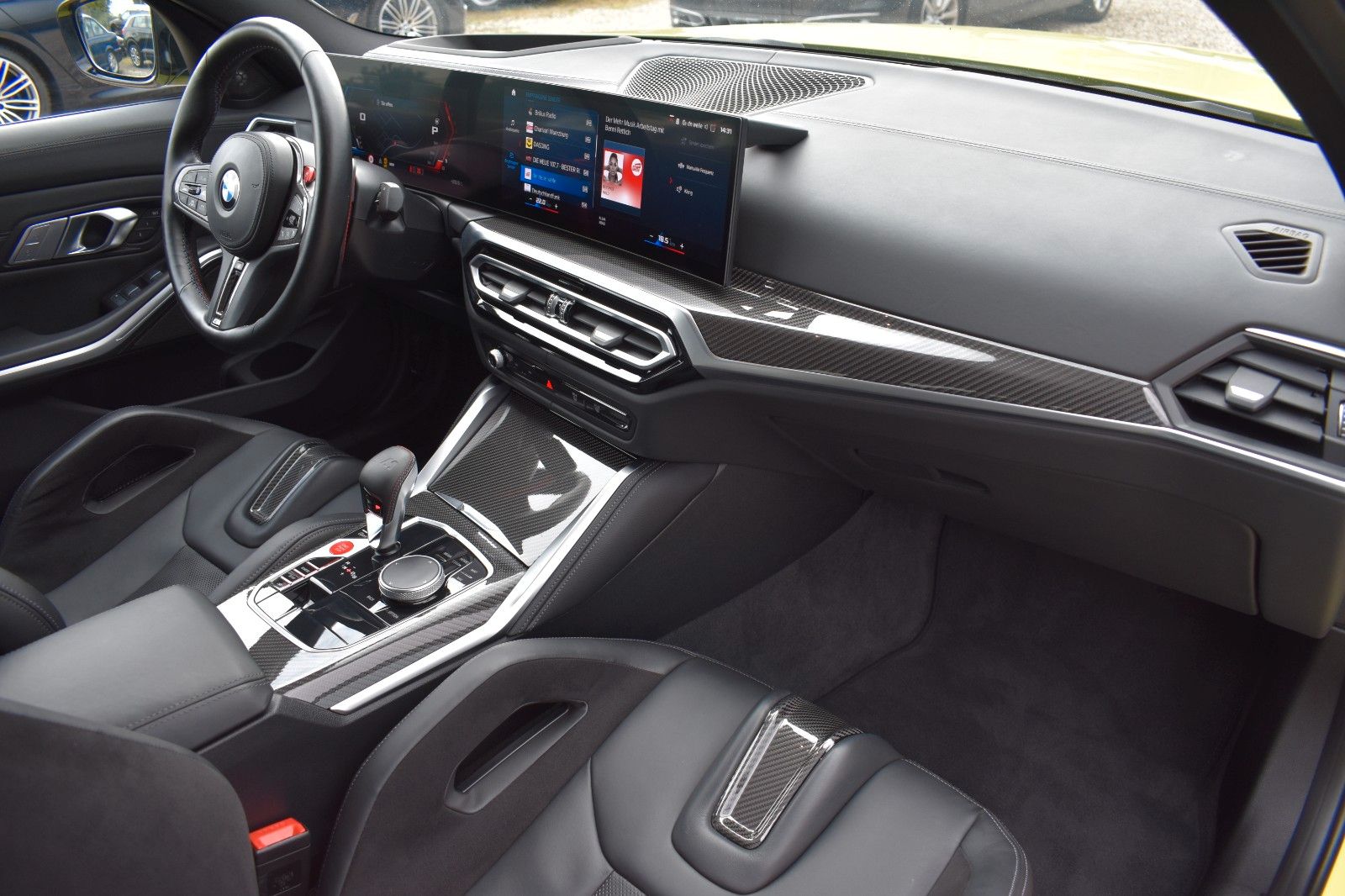 Fahrzeugabbildung BMW M3 Lim. Competition TrackP. CarbK. CarbonP. 360°
