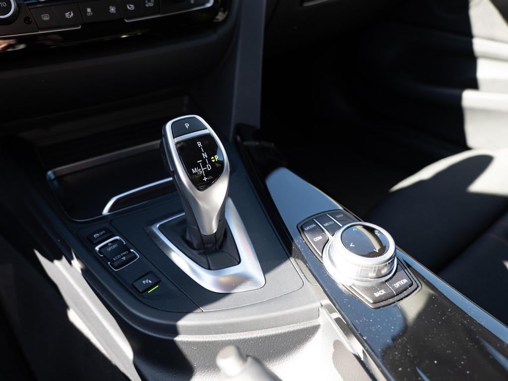 BMW 420i Coupe Sport Line FACEL. AHK LED NAVI KAMERA