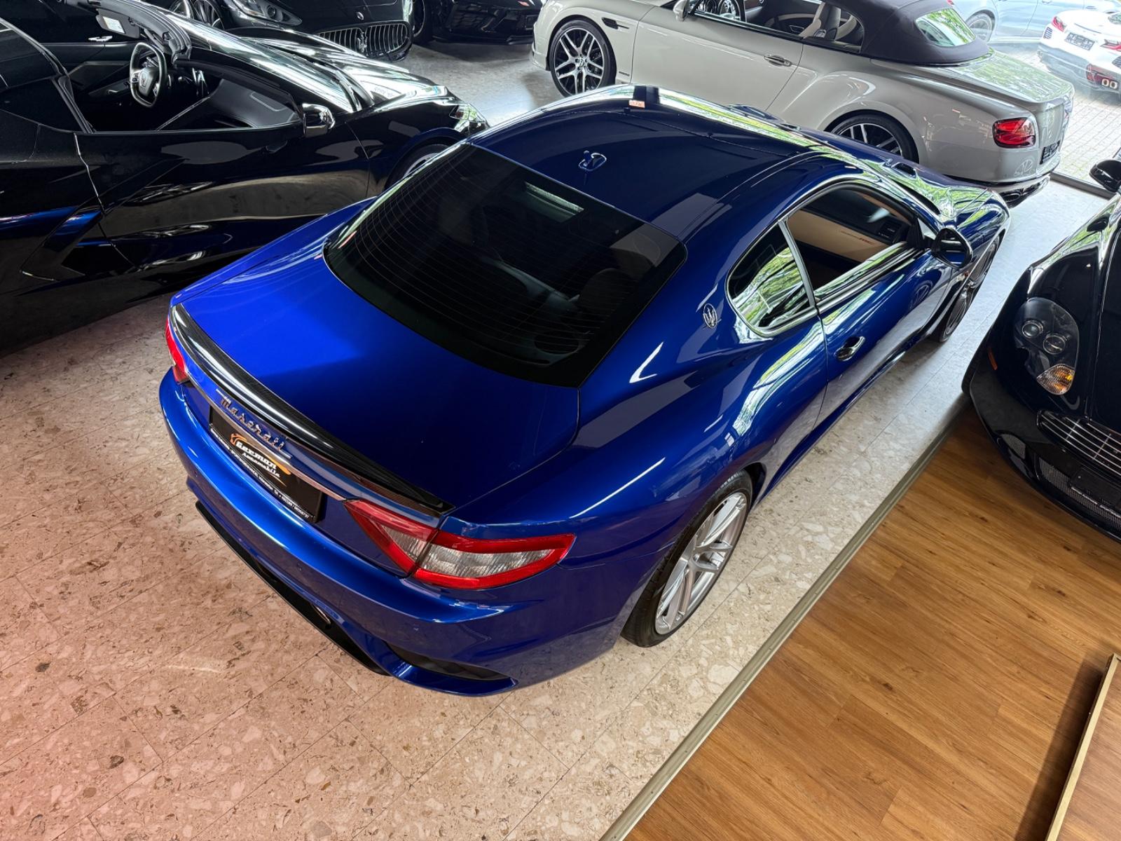 Maserati Grandturismo MC 4.7 V6 460ch - Hayon éléctrique - Volant Carbone - Sièges sport éléctriques - Hayon éléctrique