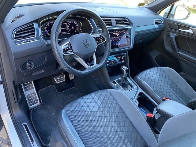 Tiguan 1.5 TSI DSG R-Line AHK/19-ZOLL/LED/APP/RF