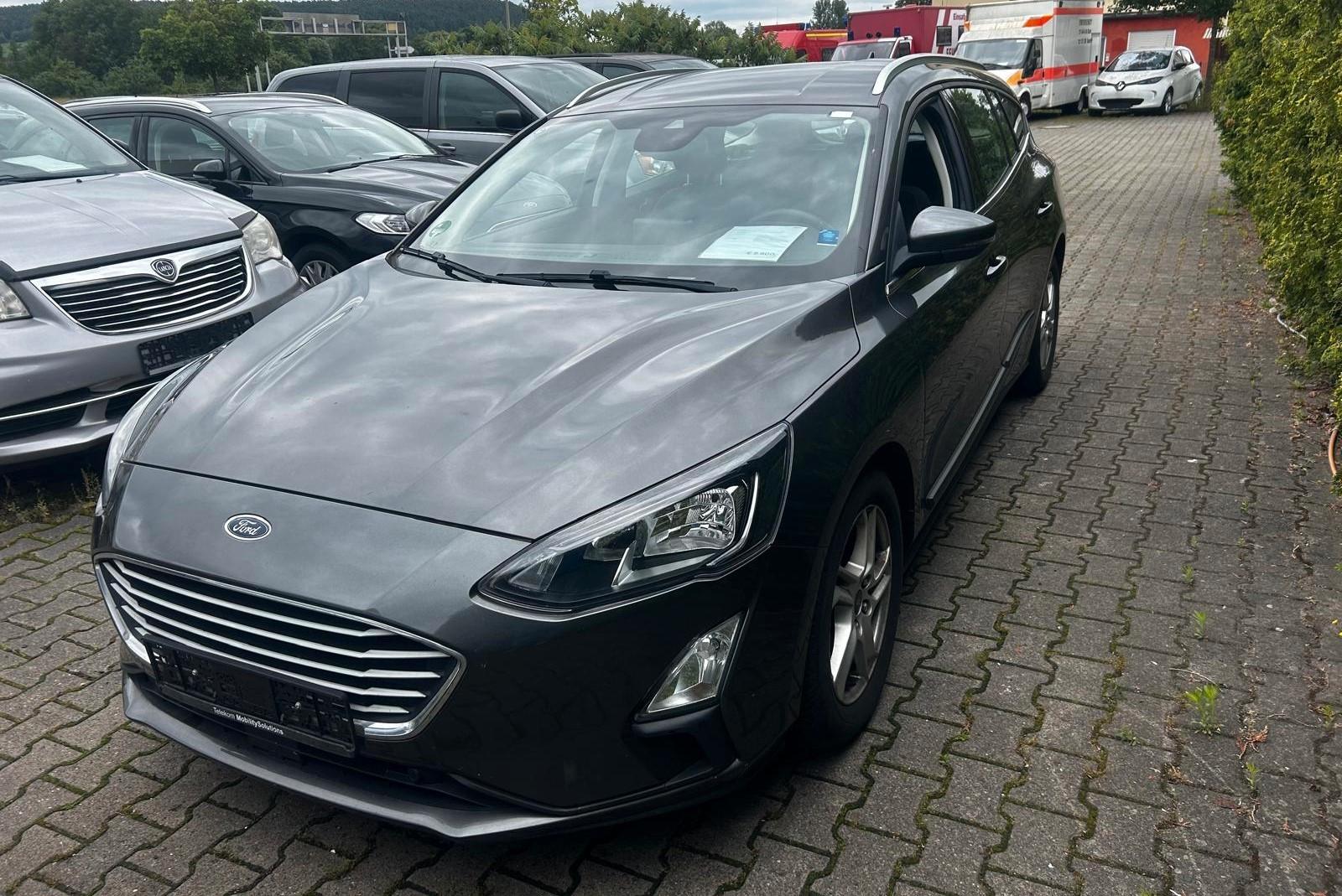 Ford Focus 1.5 Turnier Cool & Connect 1. Hd AHK Navi