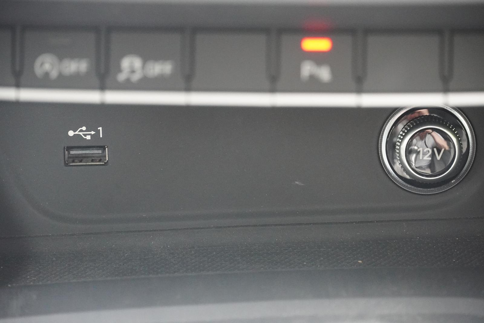 Audi A4 Avant 1.4 TFSI Navi Tempomat Xenon Keyless-Go