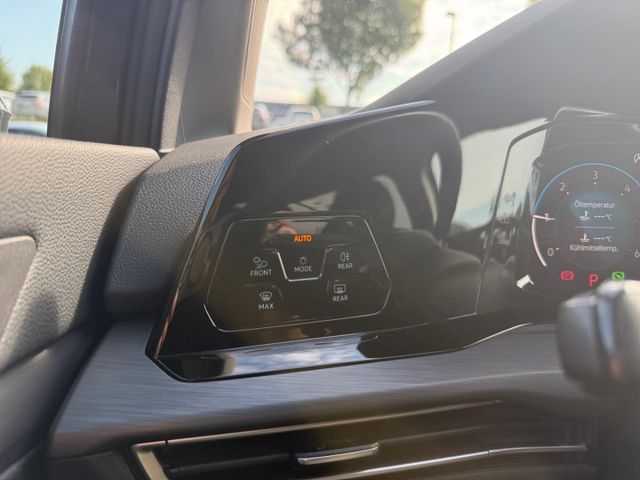 Golf Variant 8 Style 2.0 TDI Navi Memory Sitze