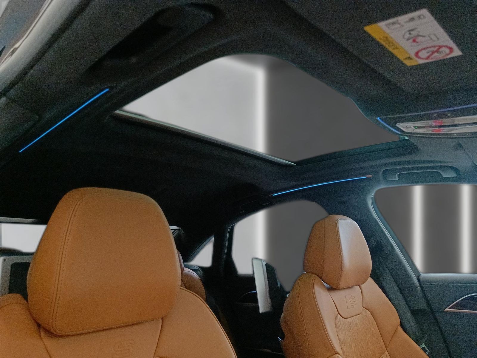 Audi A8 - Bild 19