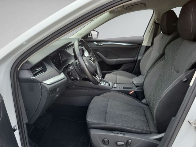 Octavia Combi 2.0 TDI DSG STYLE STANDHZ+NAVI+ACC