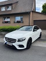 Mercedes-Benz E 350 e AMG Line - Mercedes-Benz E-Klasse mit Hybrid-Antrieb