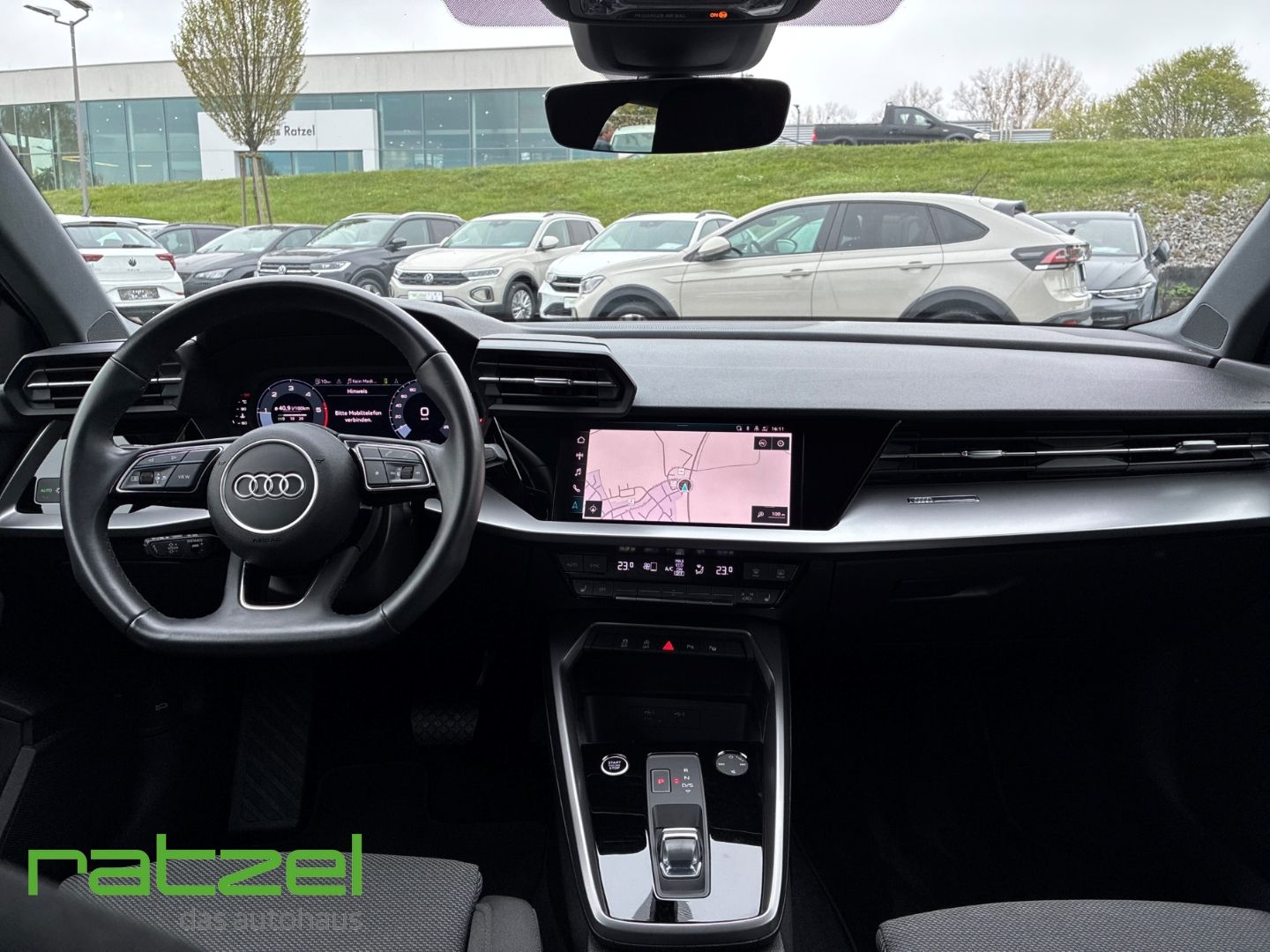 Fahrzeugabbildung Audi A3 Sportback S line 35 TDI s tronic AHK Navi Kam