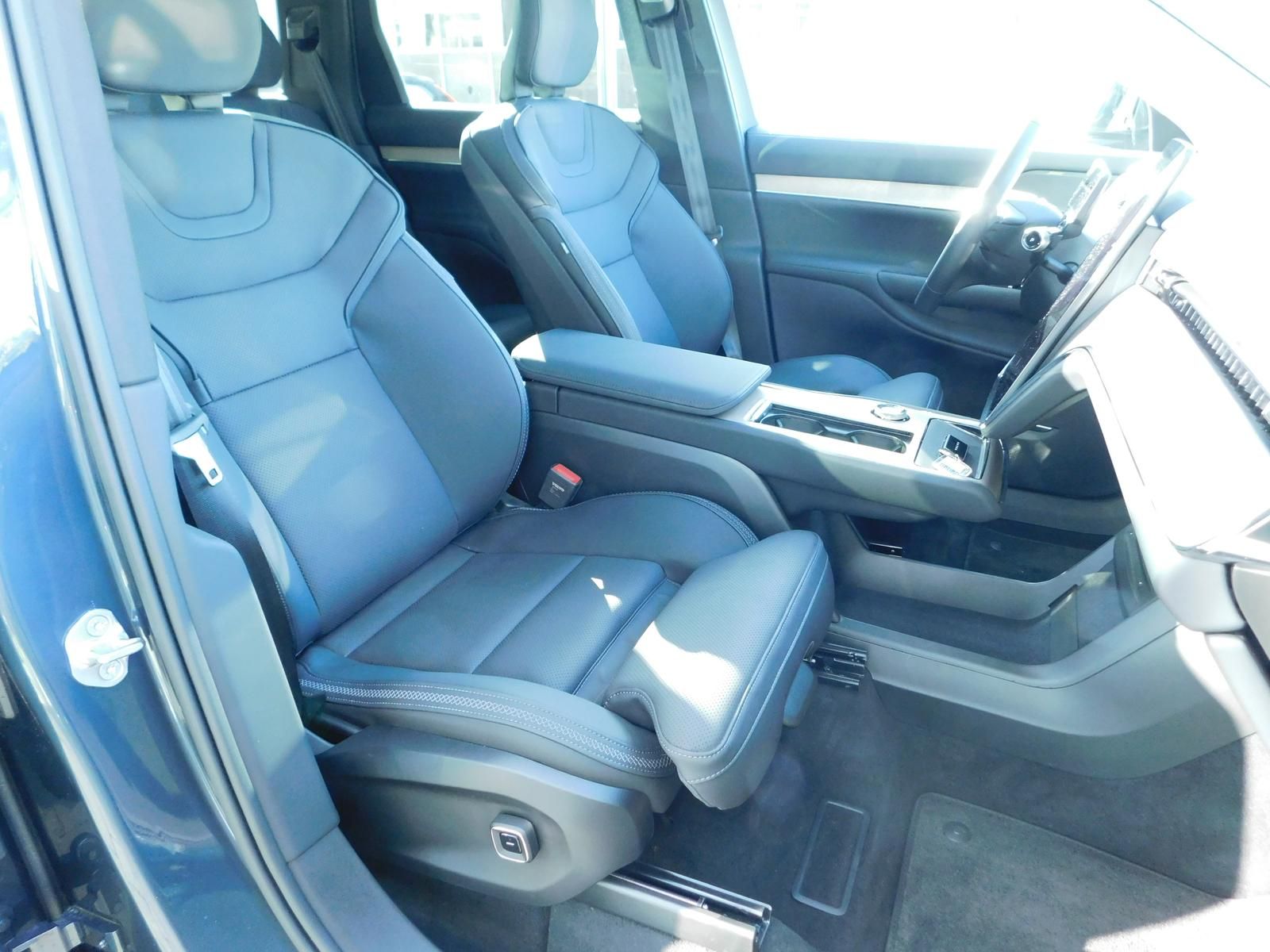 Fahrzeugabbildung Volvo Plus Executive Edition