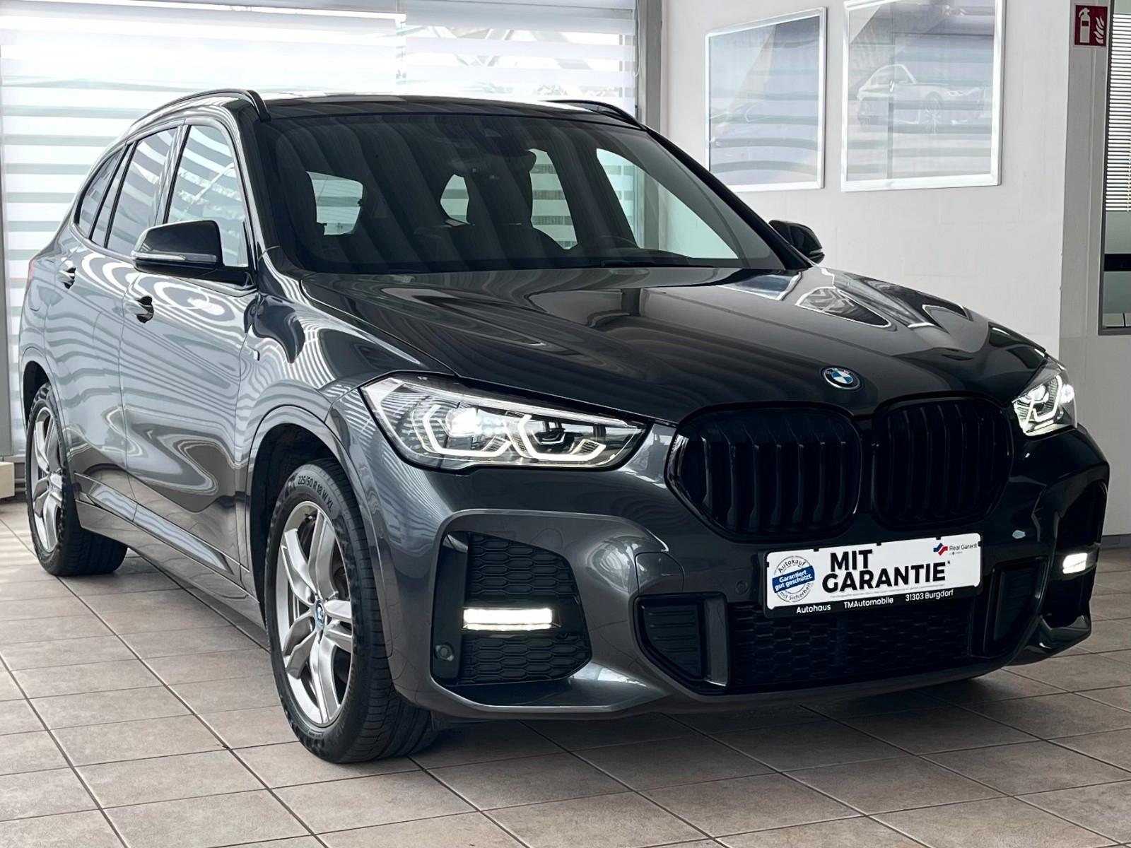 BMW X1 xDrive 25e M Sport KAM PANO AHK LEDER