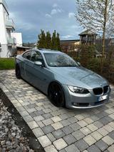 BMW 325i Coupé-Metallic-TÜV04/28-Schiebedach-Leder - BMW 325 mit Benzin-Antrieb: Sportwagen