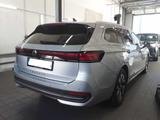 Volkswagen Passat 2.0 TDI Business *DCC*HuD*ACC*DSG*Navi* - VW Passat Gebrauchtwagen in Leipzig