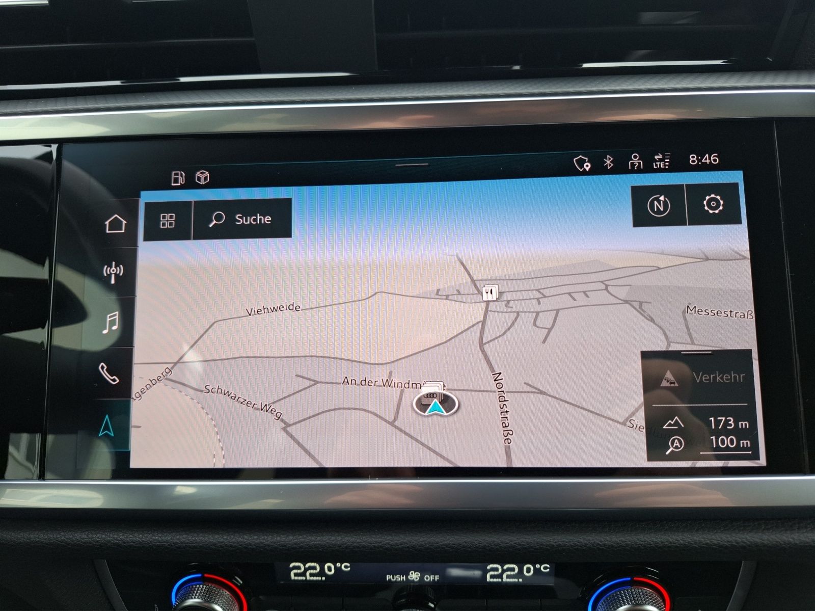 Fahrzeugabbildung Audi Q3 40 TDI quattro S-line S-tronic LED AHK Navi A
