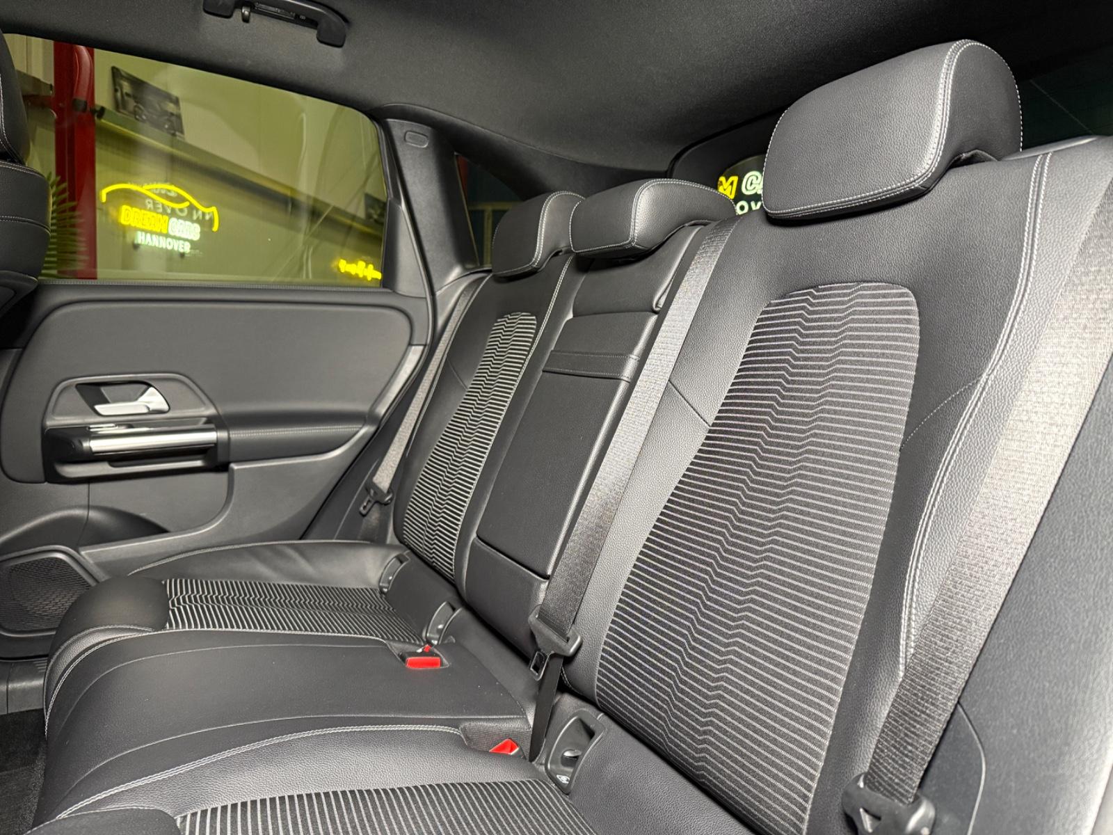 Mercedes-Benz B 200*AHK*KAMERA*MULTIBEAM-LED*NAVI*SHZG*ALU*USB