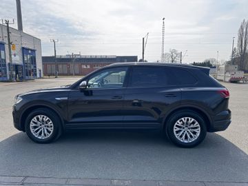 Volkswagen Touareg - 3