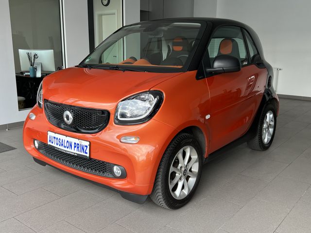 Smart fortwo AUTOM KLIMA NAVI PDC ALLWETTER Panorama