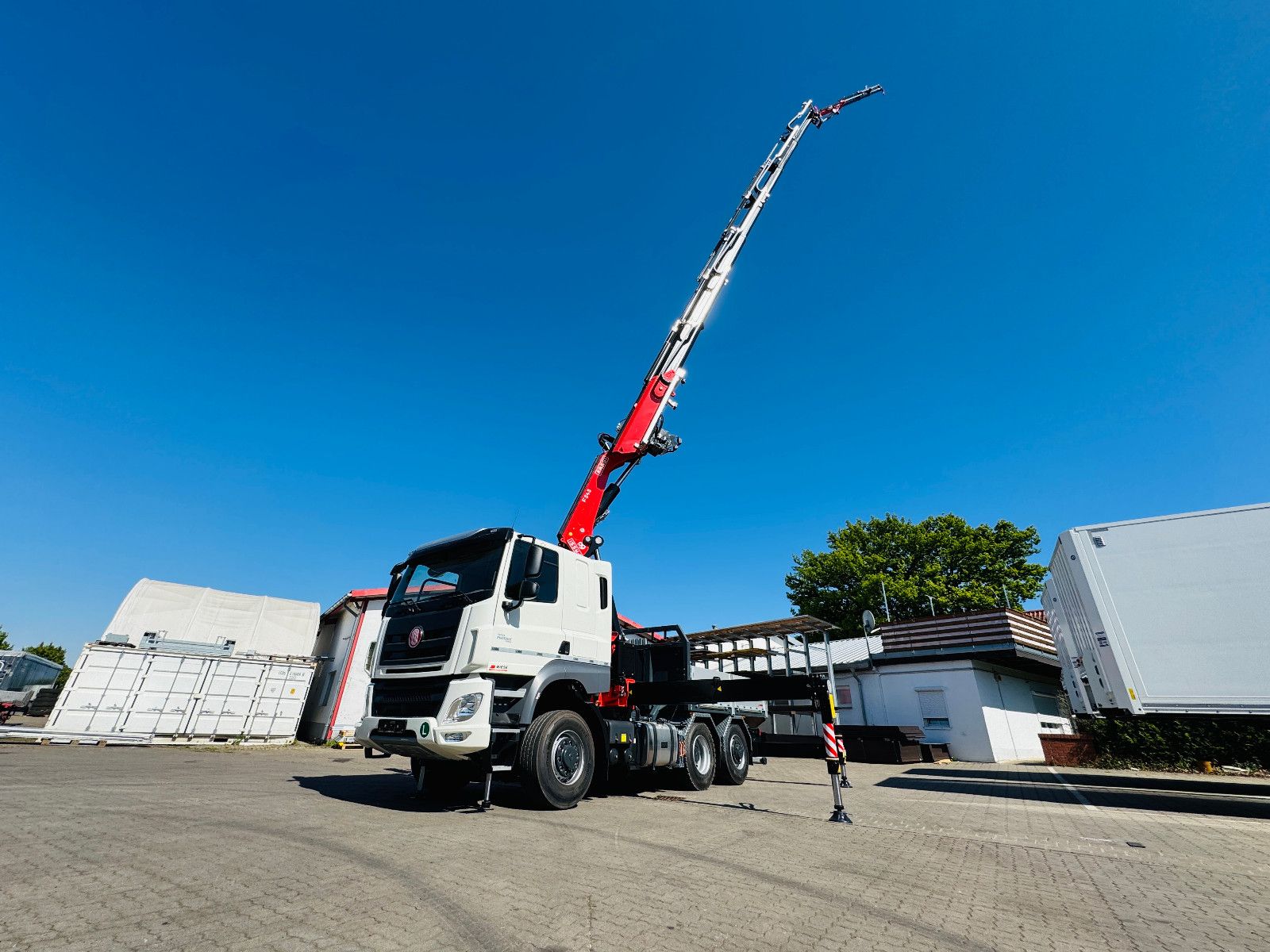 Fahrzeugabbildung Tatra 6x6x6 Phoenix Fassi F545RA.2.27 L214 V20