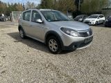 Dacia Sandero 1.6 MPI Stepway - Dacia Sandero aus 2011: 1.6