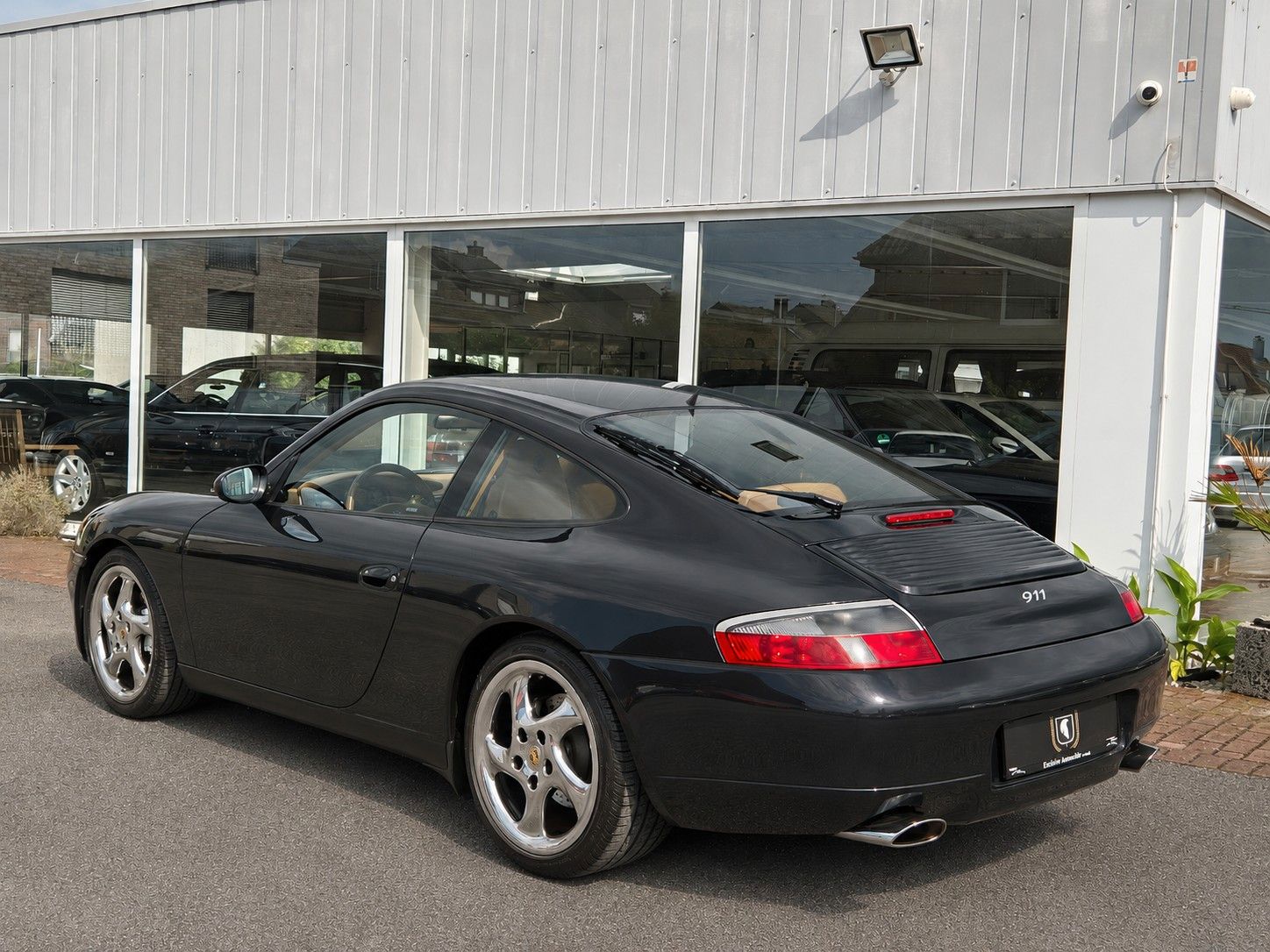 Fahrzeugabbildung Porsche 996 Carrera 4 /Nr. 358 von 911 Millennium/BRD/1A