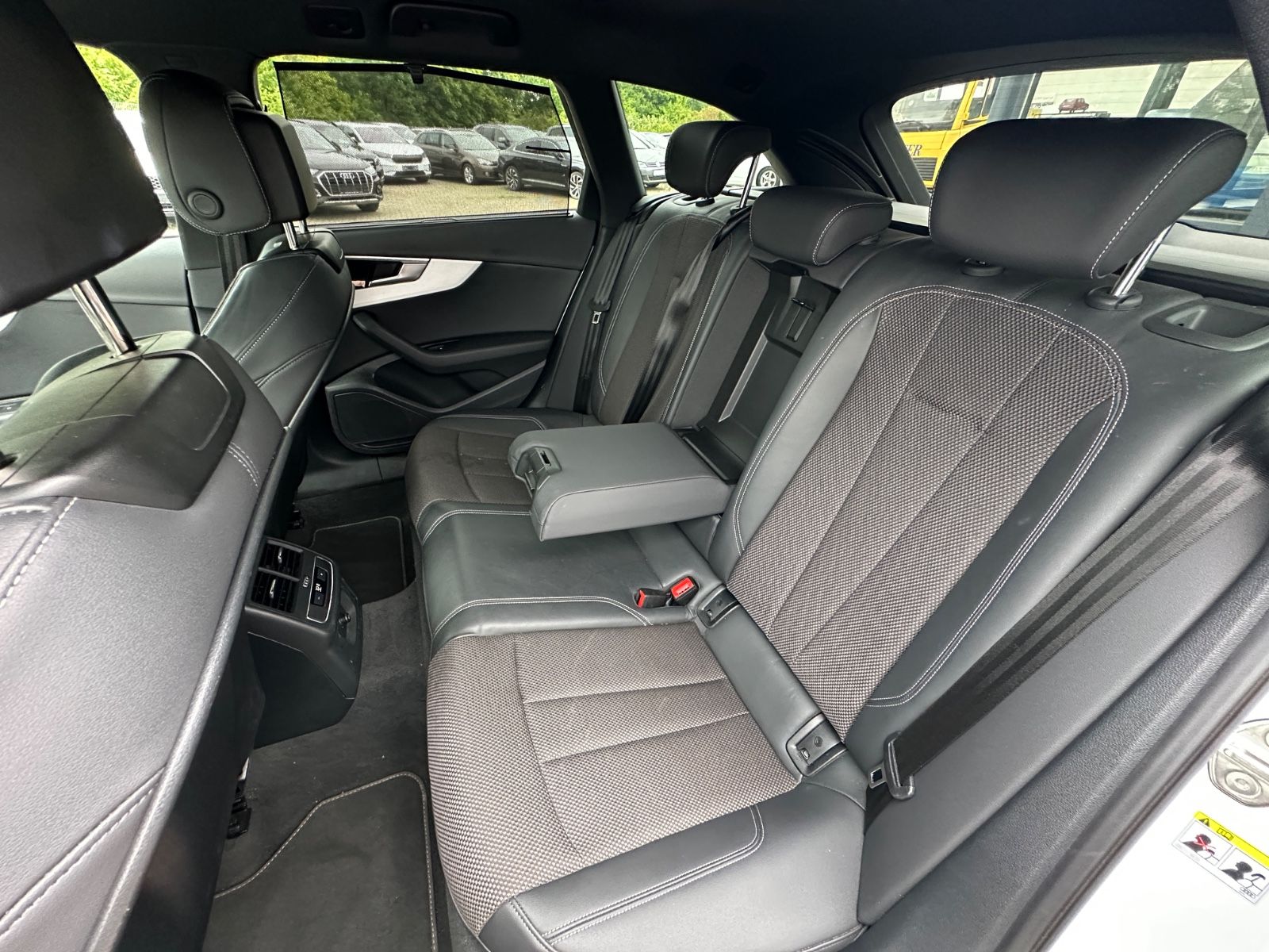 Audi A4 Avant 35 TDI S-LINE *R-CAM*AHK*HUD foto 21