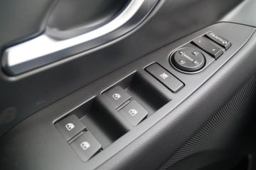 Hyundai i30 1.5T-GDI Hybrid48V DCT.NAVI-KAMERA-SHZG-PDC-